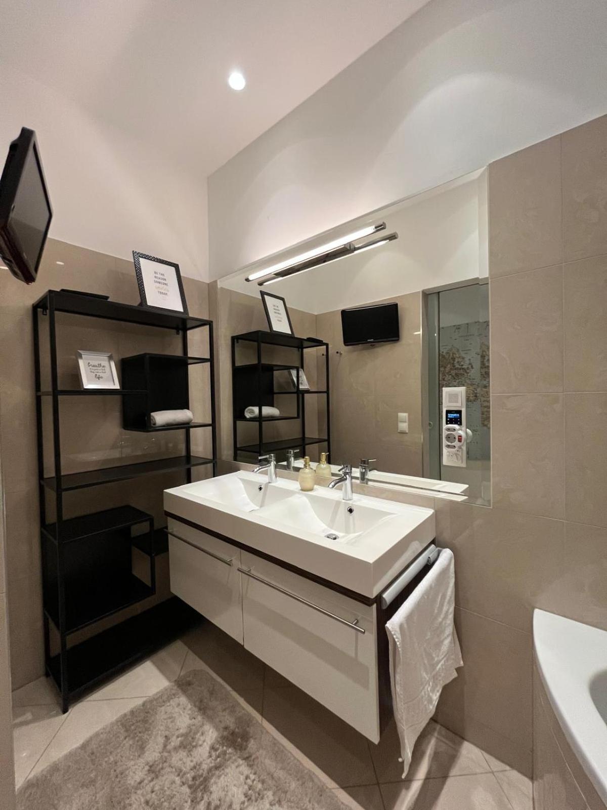 Luxury Cityapartment 5 ウィーン エクステリア 写真